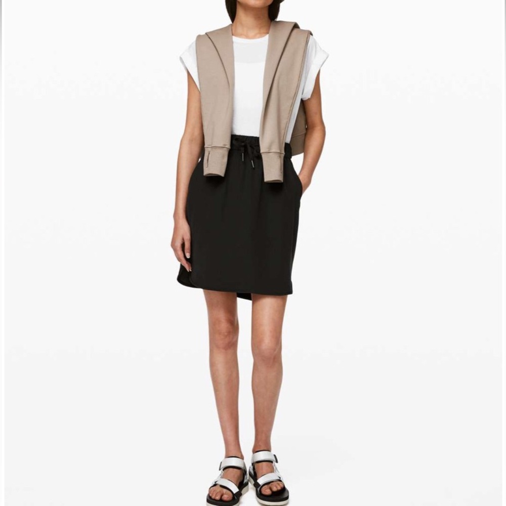Lululemon - On The Fly Skirt (Woven) - Black